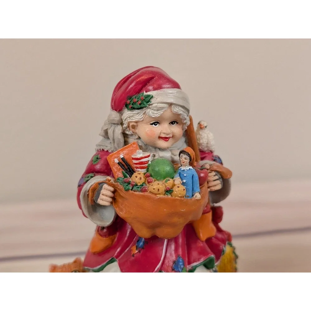 Budelfrau AUSTRIA SC55 International Santa Claus Collection Mrs. Claus